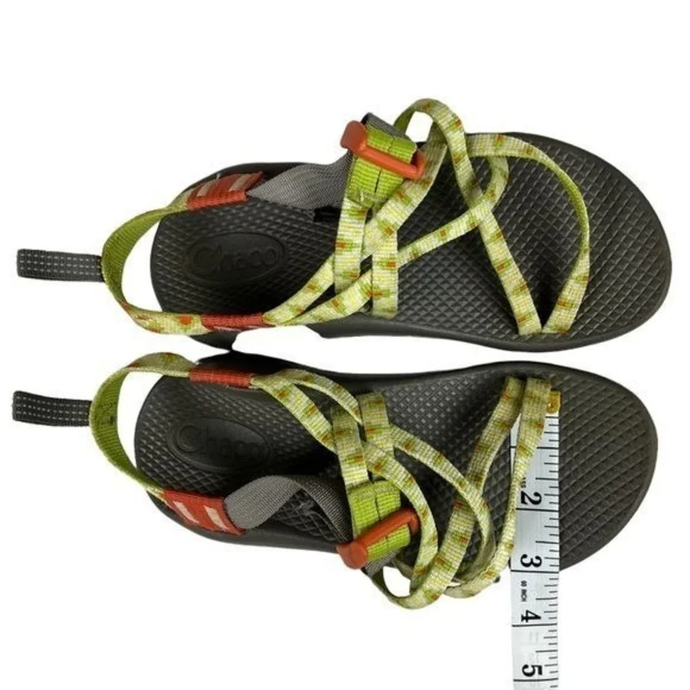 Chaco Z/2 EcoTread Sandals Youth 2 Green Multi Adjustable Strap Toe Loop Hiking‎